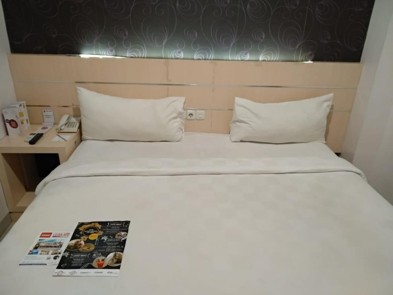 Cordela Hotel Медан Екстер'єр фото