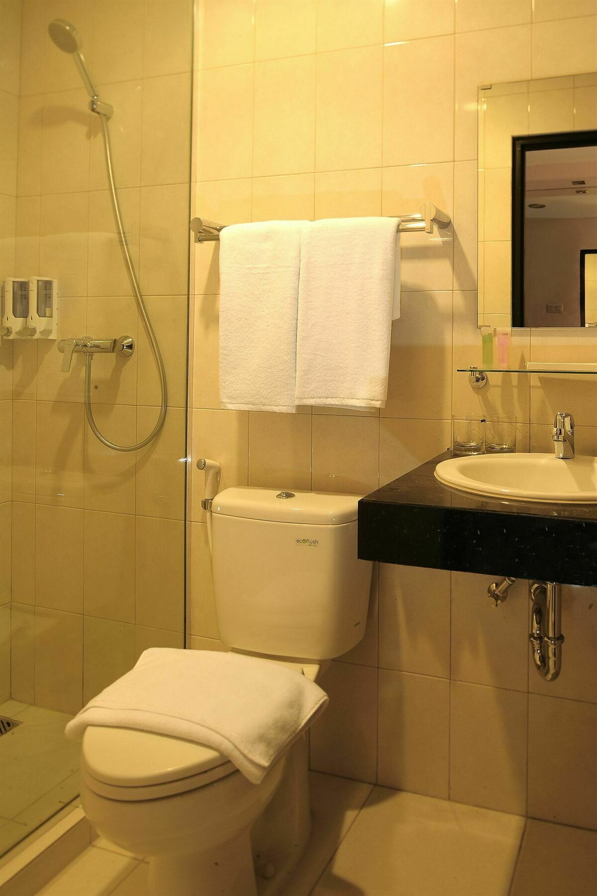 Cordela Hotel Медан Екстер'єр фото